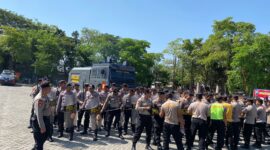 Persiapan pengamanan pilkada serentak tim Dalmas berlatih intensif