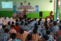 Polisi Blusukan ke Sekolah berikan Binluh saat MPLS