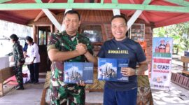 Dankodikdukum Laksma TNI Dr. Taufik Arief bersama Wadan Kodikalatal Laksda TNI Eko Wahjono