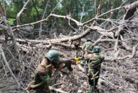 Calon prajurit Korps Marinir jalani Dikko lattek Materi Sea Survival