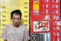 Satresnarkoba Polres Pasuruan tangkap pengedar narkoba beserta barang buktinya