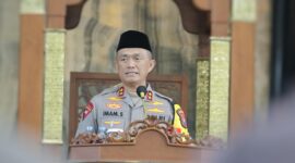 Kapolda Jatim Irjen Pol Drs. Imam Sugianto