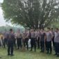 Polri bersihkan sisa sampah Pesta Rakyat di Monas