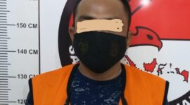 Tersangka diamankan Polisi beserta barang buktinya 