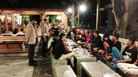 Polsek Warujayeng Sosialisasi ke Pengunjung Warkop Terkait Kamtibmas