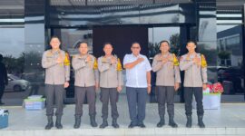 Kapolres Bojonegoro AKBP Mario Prahatinto dampingi Tim Itwasum Polri di Sidoarjo