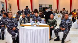Dankodiklatal Letjen TNI Marinir Nur Alamsyah dampingi Kasal Laksamana TNI Dr. Muhammad Ali