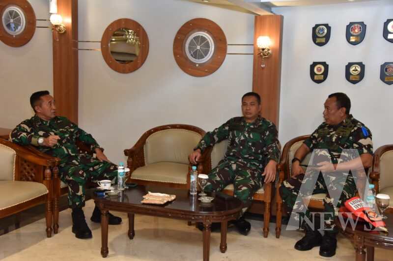 Dankodiklatal Letjen TNI Marinir Nur Alamsyah terima kunjungan Danpuskopaska TNI AL Laksma TNI Baroyo Eko Basuki
