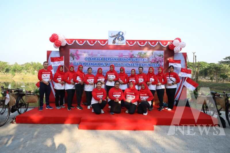 Olahraga bersama Bakor Surabaya dalam rangka HUT ke-78 Jalasenastri