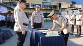 Kapolres Tanjung Perak AKBP William Cornelis Tanasale gelar sertijab Kapolsek dan Kasatlantas
