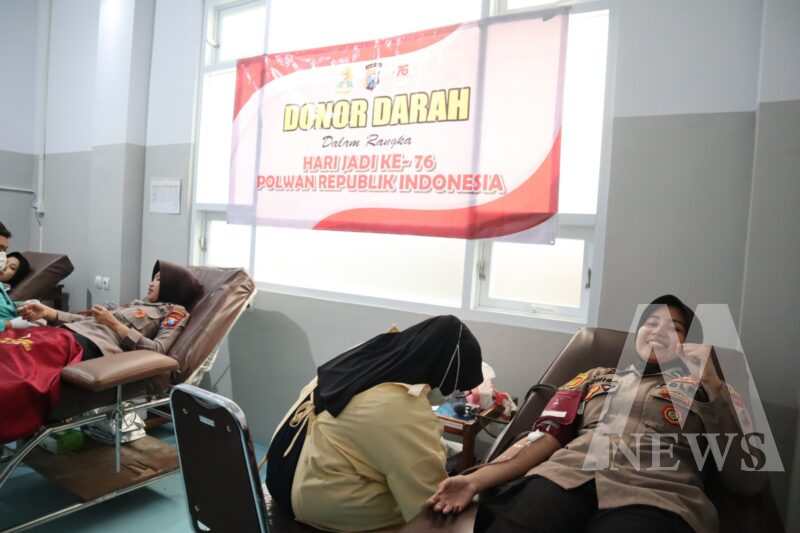 Polwan Polres Mojokerto gelar Donor Darah