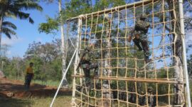 Siswa Dikmata TNI AL Angkatan 44/1 Kodikalatal Lattek Tempur