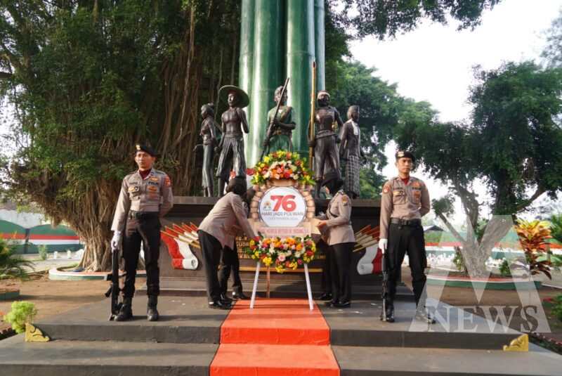 Polwan Polres Ponorogo gelar ziarah di TMP Wira Patria Paranti