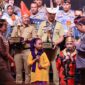 Kapolri Jenderal Listyo Sigit Prabowo berbincang dengan pemenang lomba