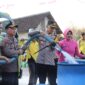 Kapolres Tuban AKBP Oskar Syamsuddin salurkan bantuan air bersih Beri