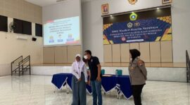 Polres Tanjung Perak di HUT Polwan ke-76 sosialisasi bahaya Narkoba di SMK Wachid Hasyim