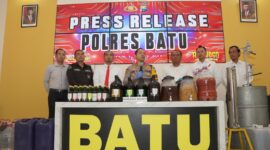 Polres Batu amankan pelaku beserta barang buktinya