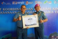 Irkodiklatal Brigjen TNI Marinir Ahmad Fajar Terima Penghargaan Mitra Strategis Kanwil DPJb Provinsi Jatim
