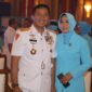 Dankodiklatal Letjen TNI Marinir Nur Alamsyah didampingi Ketua Gabungan Jalasenastri Kodiklatal Ny. Ayu Nur Alamsyah