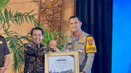 Kapolres Magetan AKBP Satria Permana terima penghargaan