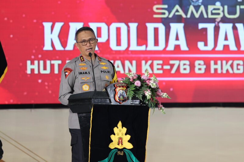 Kapolda Jatim Irjen Pol Drs. Imam Sugianto