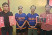 Tersangka diamankan Polisi beserta barang buktinya