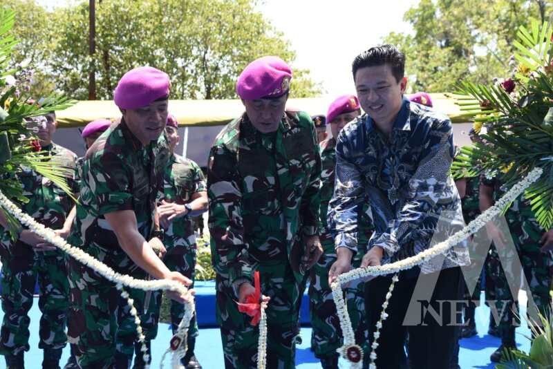 Dankodiklatal Letjen TNI Marinir Nur Alamsyah resmikan gedung balai pengobatan Kodikmar