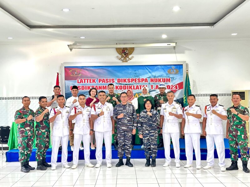 Pasis Dikspespa Hukum Pusdikbanmin lattek Peradilan Semu