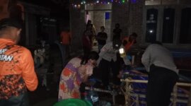 Polsek Sine salurkan air bersih ke warga