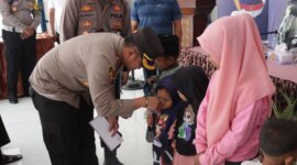 Kapolres Sampang AKBP Hendro Sukmono santuni anak yatim