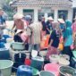 SPKT Polres Bojonegoro beri bantuan 10 ribu liter air bersih ke Desa Tlogohaji