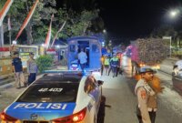 Anggota Polres Situbondo patroli di KPU dan Bawaslu