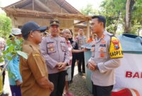 Kapolres Ponorogo AKBP Anton Prasetyo saat tinjau lokasi Desa Dayakan