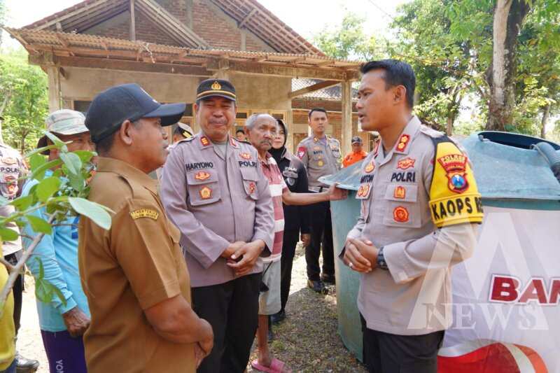 Kapolres Ponorogo AKBP Anton Prasetyo saat tinjau lokasi Desa Dayakan