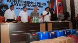 Satresnarkoba Polres Kediri Kota tangkap tersangka beserta barang buktinya