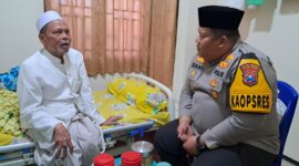 Kapolres Pamekasan AKBP Jazuli Dani Iriawan kunjungi Ponpes Miftahul Ulum Panyepen