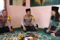 Kapolres Pemalang AKBP Eko Sunaryo silaturahmi ke pengasuh Ponpes Ali Alfuadiyah, Kiai Nur Fuad