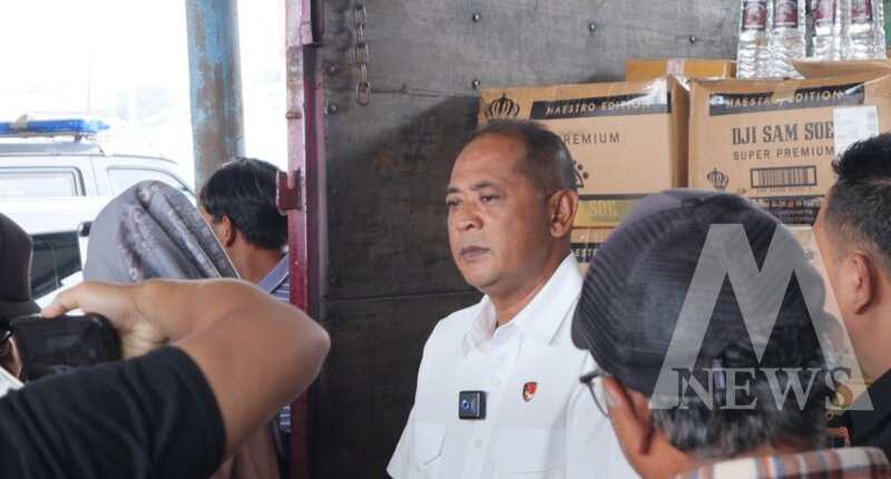 Polres Blitar amankan pelaku beserta barang buktinya