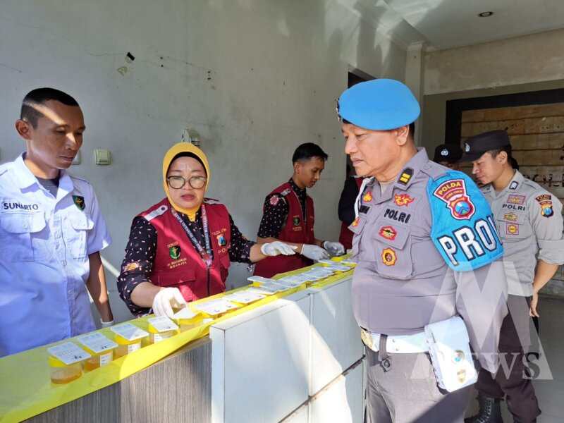 Kanit Hartib 3 Subbidprovos Bidpropam Polda Jatim, IPTU M. Marwan Susanto