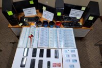 Polisi tangkap 8 tersangka beserta barang buktinya