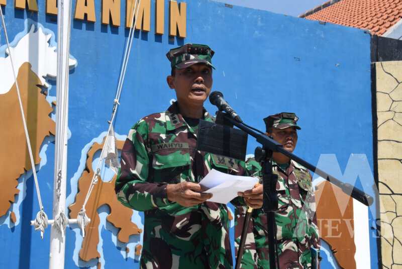 Danpusdikbanmin Kodikdukum Kodiklatal Kolonel Laut (S) Wahyu Budi Nugroho