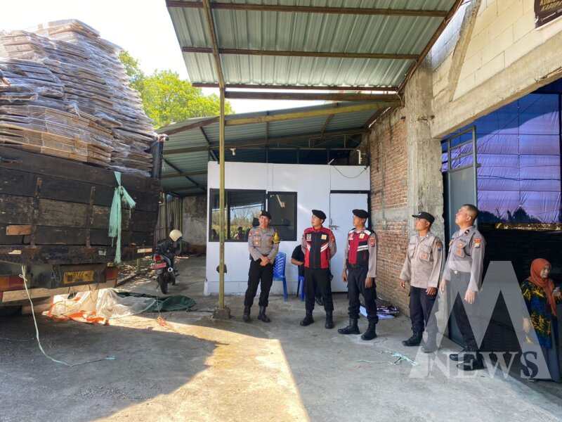 Polres Magetan Perkuat Pengamanan Kedatangan Kotak Suara