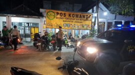 Polisi dan Tim SAR temukan korban bunuh diri di sungai Brantas