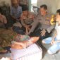 Kapolres Mojokerto AKBP Ihram Kustarto saat kunjungi Mbah Sonten