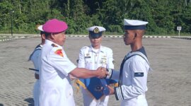 Komandan Satdik (Dansatdik) – 3 Kodiklatal Kolonel Marinir Harnoko