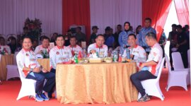 Panglima TNI Jenderal Agus Subiyanto dan Kapolri Jenderal Listyo Sigit Prabowo hadiri Pesta Rakyat