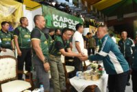 Dirjianbang Kodiklatal Laksma TNI Ivan Gatot Prijanto hadiri pembukaan turnamen Bola Volly