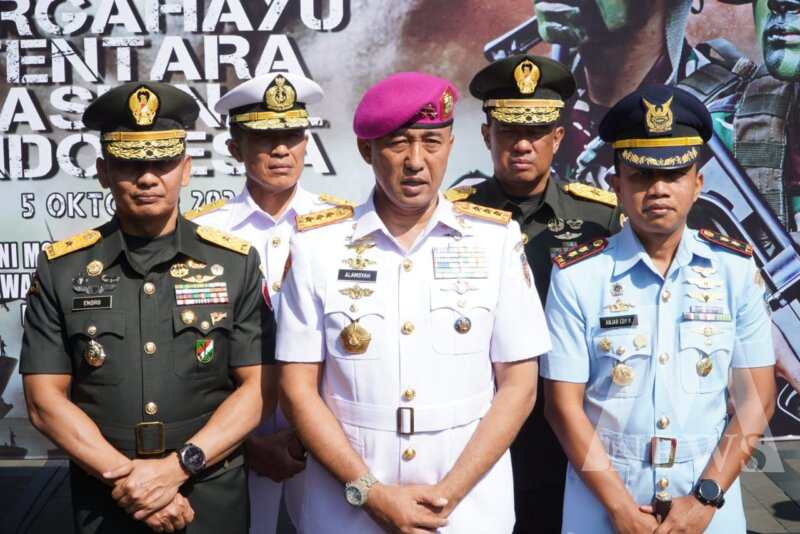 Dankodiklatal Letjen TNI Marinir Nur Alamsyah ziarah ke makam Bung Karno