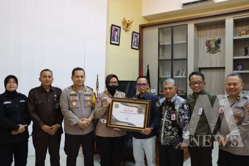 Kasatlantas Polres Sumenep AKP Ninit Titis Dewiyani Raih Penghargaan