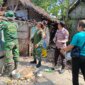 Polsek Baureno, Koramil dan warga bedah rumah